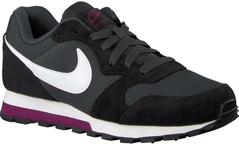 grijze nike dames schoenen|Nike Factory Stores.